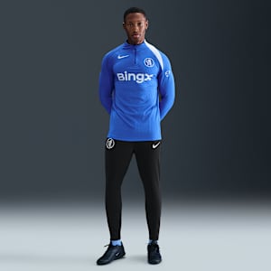 Chelsea F.C. Strike Third Men's Nike Dri-FIT Total 90 Football